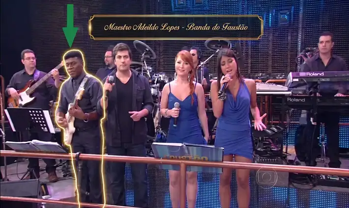 Maestro Adeildo Lopes tocando na Banda do Faustão, TV Globo professor do curso de violão online